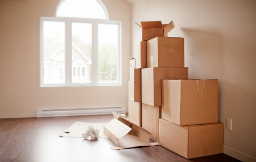 Careful packing and loading for small removals in Penge